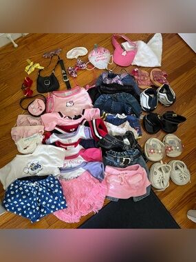 Build a bear clothing / accessory lot